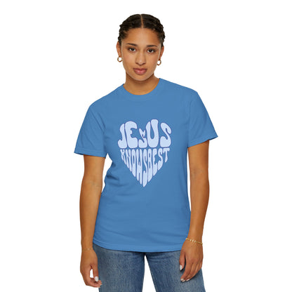 Jesus Knows Best Tee